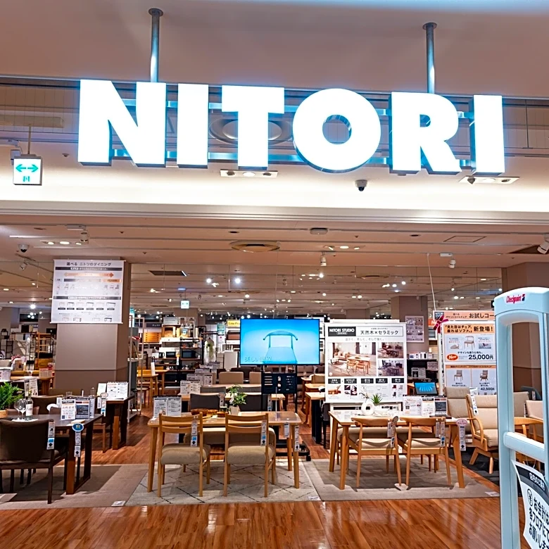 「びっくり！本当に軽い」ニトリの“軽っ！フライパン”26cmが驚きの軽さで大反響！ 「何より疲れない」