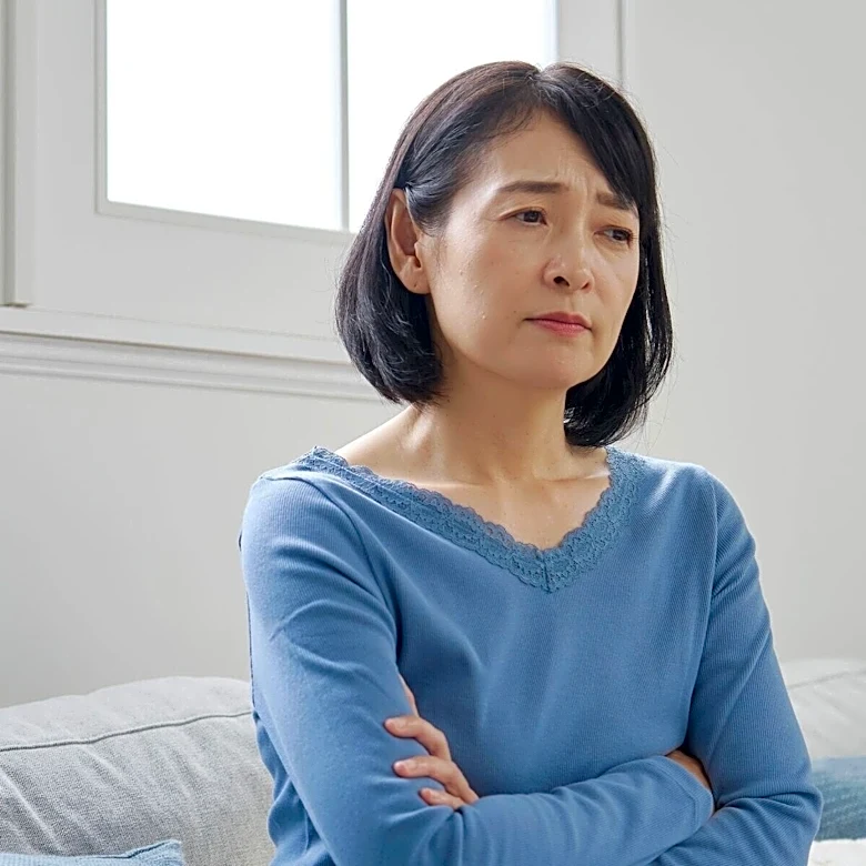 Q. 「女性ホルモンが減ると認知症になりやすくなる」って本当？【医師が回答】