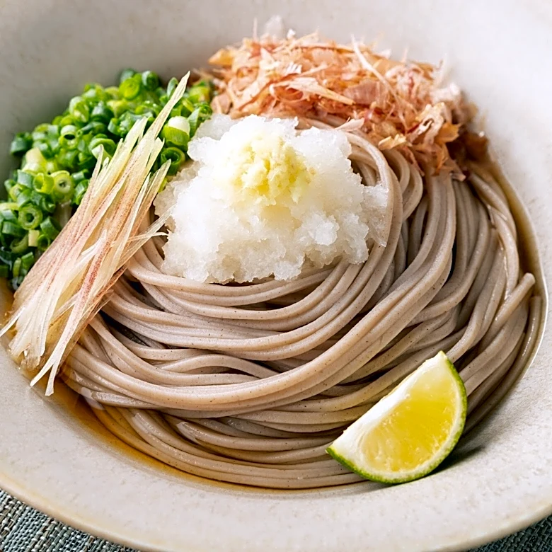「1000円相当なのに、こんなに入っているの？」届いた麺にびっくり、59歳女性愛用の株主優待