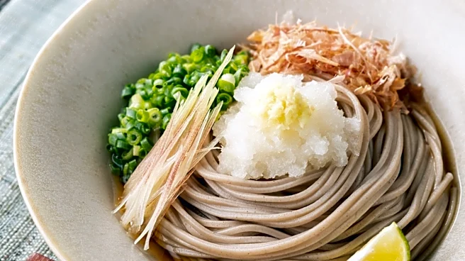 「1000円相当なのに、こんなに入っているの?」届いた麺にびっくり、59歳女性愛用の株主優待