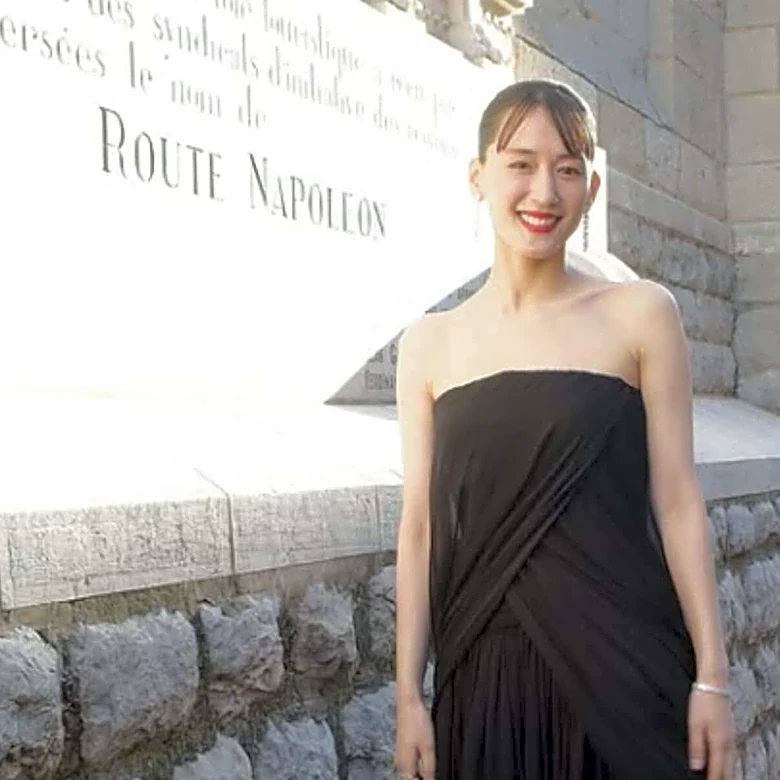身長165cm以上と知って驚いた「40代女性俳優」ランキング！ 2位「綾瀬はるか」を抑えた1位は？