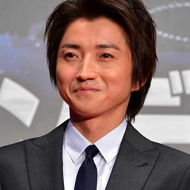 「ざわ......ざわ......」レタス売り場に“大量の藤原竜也”！？「子ども泣くだろ」「狂気を感じる」SNS戦慄