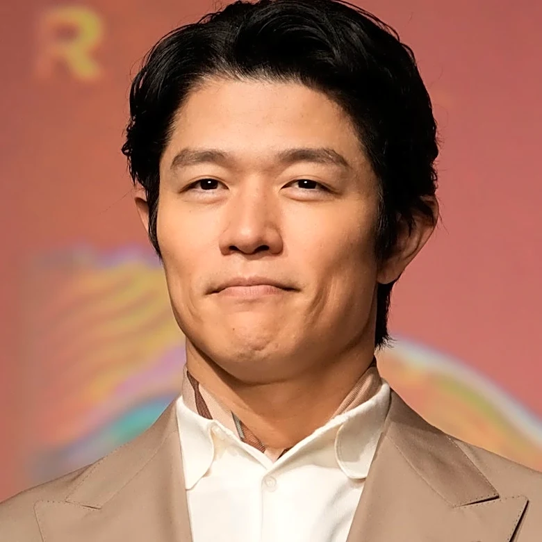 鈴木亮平、世界遺産登録された奈良・飛鳥の景色を公開→「息を呑むほど美しく」「電線がないのが素晴らしい」と反響