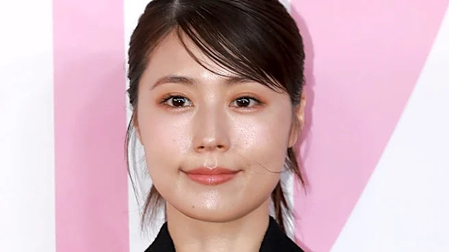 有村架純、屋外ロケ中の装いに「この服装で外ですか？」「暑そうに見えないのが不思議」「すごい」と反響