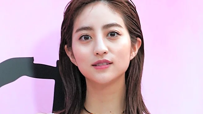 堀田茜、メイクで“激変”した姿に「わからなかった、茜ちゃんだって！」「いつもと違う」「お、お強い…」と反響