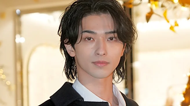 横浜流星の解禁された姿に「一瞬誰?ってなった」「激シブっ」「ワイルドなお髭」と大反響
