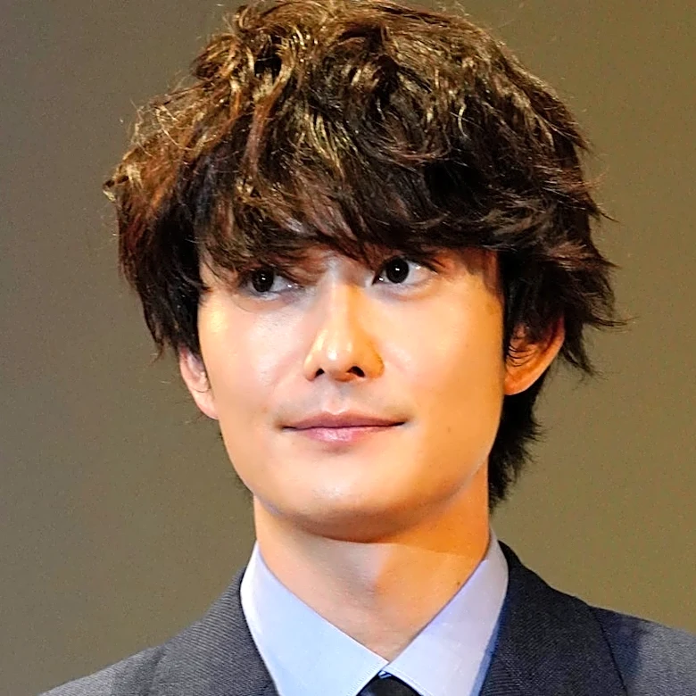 「今までに見たことない」岡田将生のSNS投稿にファン騒然「刺青…」「やばい」「刺激が強すぎ」
