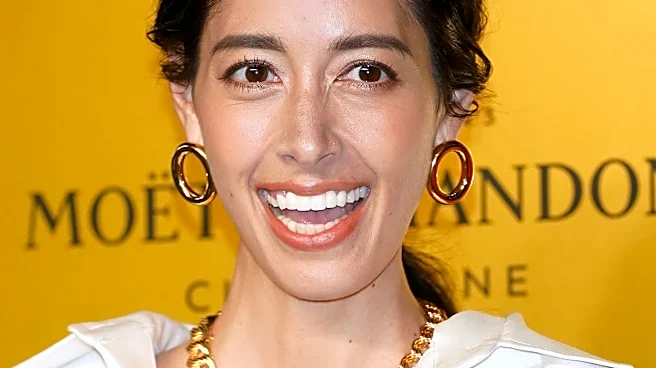 森泉、アップグレードした自宅のプールを公開→「深そう!」「美しい世界が広がっている…眩しい」「最高ですね」ファン大絶賛