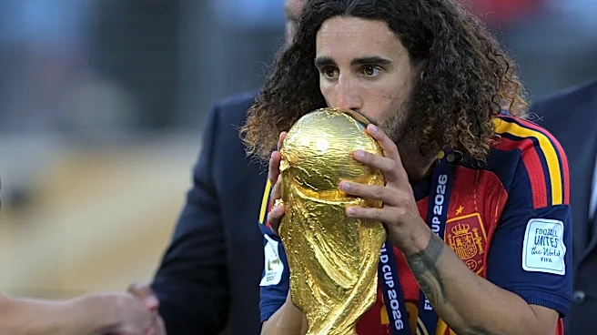 彼は芝生に何かを埋めた!W杯決勝直前のマルク・ククレラの奇妙な行動が明らかになった