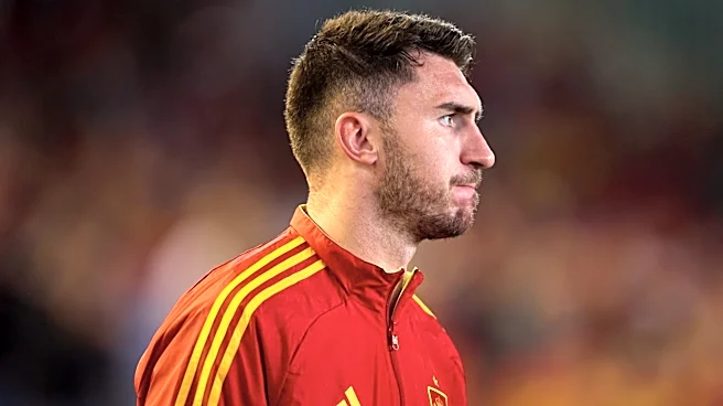スペイン代表のラポルテがW杯で好パフォーマンスを示した。バルセロナは代理人と接触し、格安移籍の可能性を協議する。