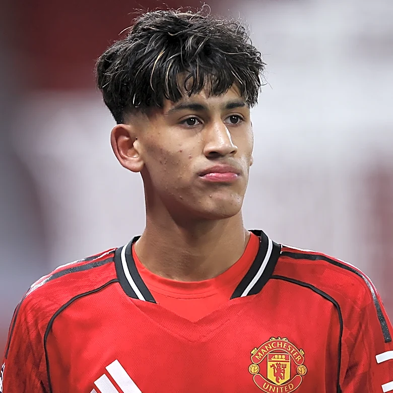 JJ・ガブリエルのデビューが間近か？ 15歳のマンチェスター・ユナイテッドの若き逸材が、ローゼンボリとの親善試合を控え、トップチームと合同練習に参加