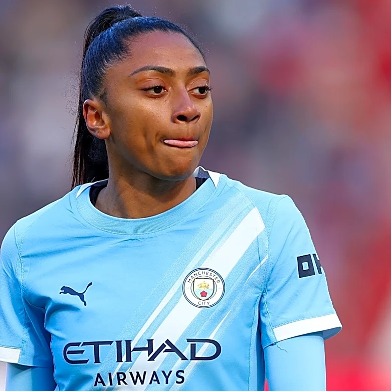 バルセロナがマンチェスター・シティとブラジル代表のスター、ケロリンの獲得で合意。女子サッカー史上3番目の高額移籍となる。