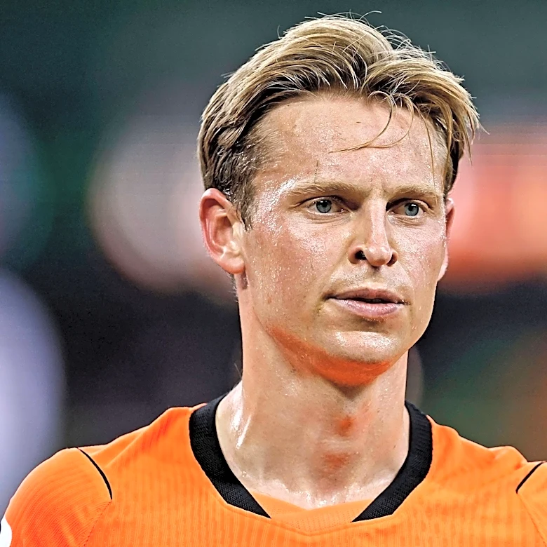 FCバルセロナはフレンキー・デ・ヨングのメディカルチェックを再開したが、最悪の事態を懸念している。