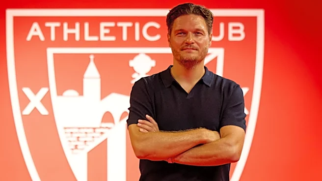 彼は「ルイス・エンリケの最年少処刑人」と呼ばれていた。BVBの元監督が、信じがたい幸運をもたらし、熱狂を巻き起こしている。