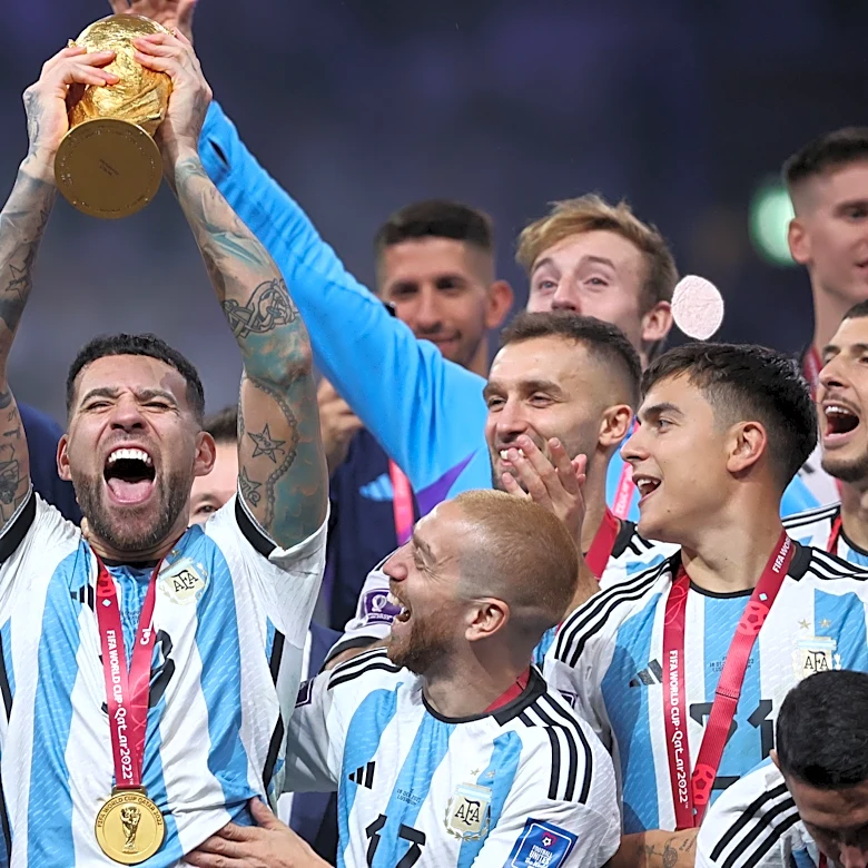 アルゼンチンを支えた38歳大ベテランが代表引退…22年W杯優勝＆139キャップ達成「誇りと責任感を持って戦い抜いた」