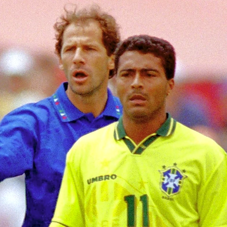 「彼は私が対戦した中で最も手強い選手だった」 ロマーリオがACミランとイタリアのレジェンド、フランコ・バレージに敬意を表する