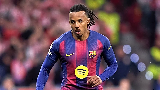 PSG、今夏のダブル補強の一環としてバルセロナDFジュール・クンデをターゲットに