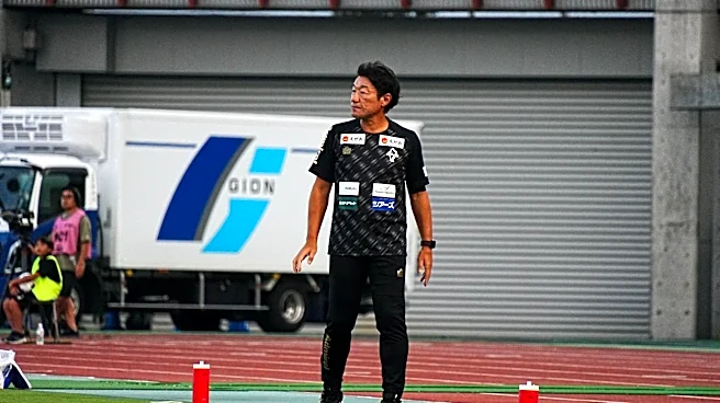 片野坂知宏監督が感謝「少しずつ前を向いて…」地震被害の熊本がJ3開幕戦、ファンは「応援して力になれれば」