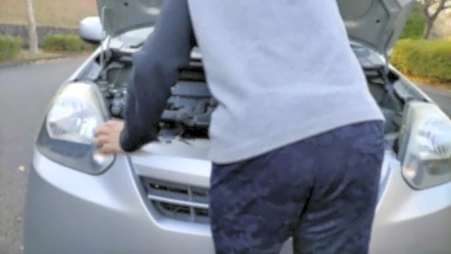 細い道で車が動かなくなったときに、助けてくれた親切な男性。だけど、お礼を送ろうとした時に(大阪府・50代女性)