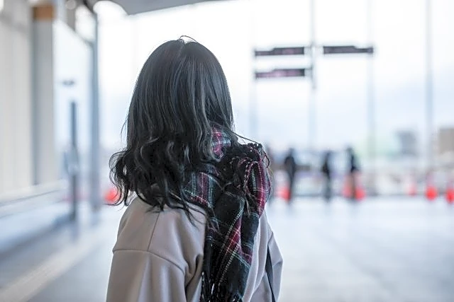 気付かないうちに経血でズボンを汚していた私。電車に乗ったら、近くの女性客が小さな声で（千葉県・10代女性）