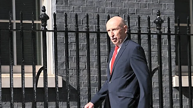 バーナム英新首相、財務相にヒーリー氏起用　手堅い人選と評価の声