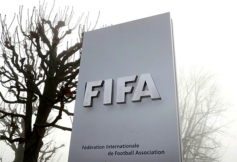 サッカー＝Ｗ杯拡大案、実現ならＦＩＦＡ依存増す恐れ　開催国負担も