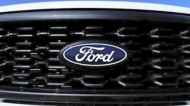 米フォード、通期利益見通し引き上げ　中核事業改善で今年2回目