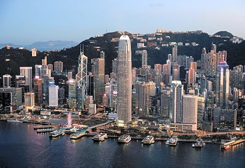 香港ＧＤＰ速報値、第2四半期は前年比4.3％増　14期連続プラス成長