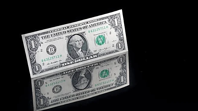午後3時のドルは156円前半、2円超急落後に持ち直し 追加介入には警戒感