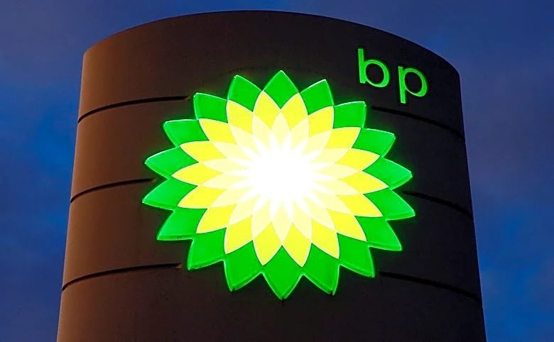英ＢＰ、石油価格上昇で2倍超の増益　設備投資予想引き上げ