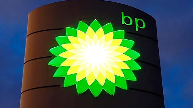 英BP、石油価格上昇で2倍超の増益 設備投資予想引き上げ