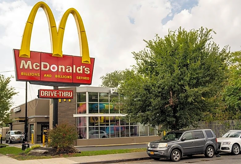 米マクドナルド、4─6月期は増益　既存店売上高は伸び鈍化