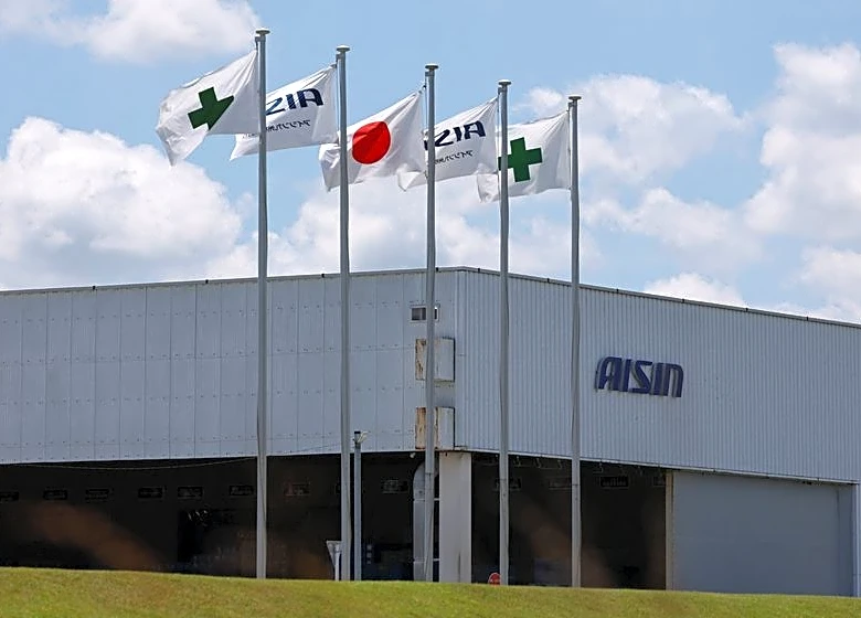 トヨタ、福岡県内の3工場6日から生産再開　部品供給にめど