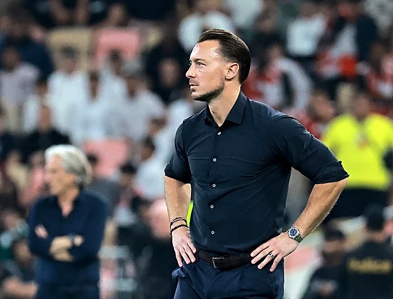 サッカー＝ニューカッスル、ヤイスレ氏が新監督就任　ハウ氏退任で