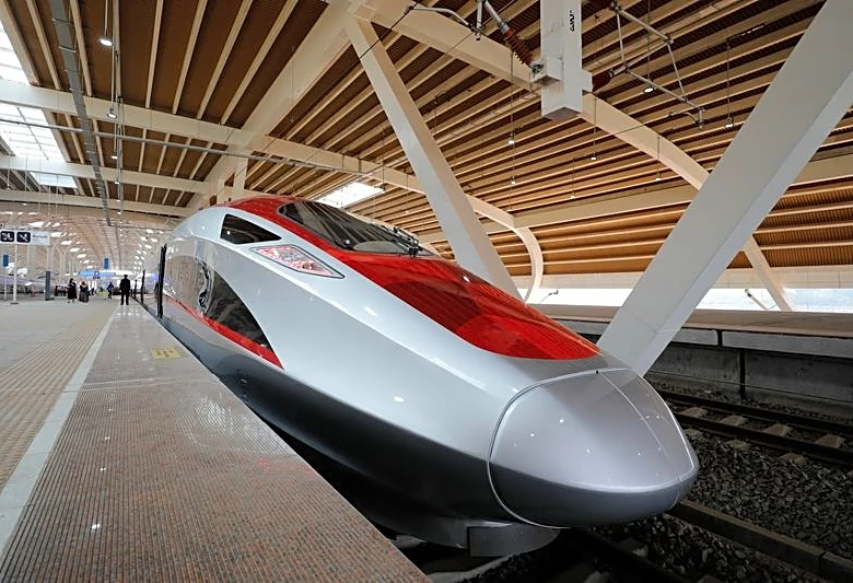中国出資の高速鉄道、インドネシア政府が運営会社の株引き受けへ
