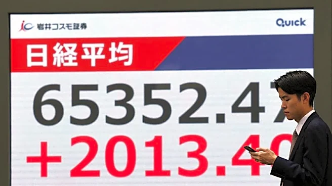 日経平均は小反発で寄り付く、主力株の一角高い　一巡後は小幅安