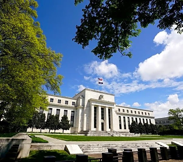 米金利先物市場、9月のＦＲＢ利上げ観測後退　雇用統計受け