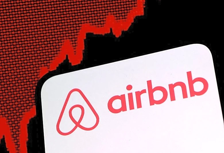 米エアビー、一時14％高で4年超ぶり高値　通期見通し引き上げを好感