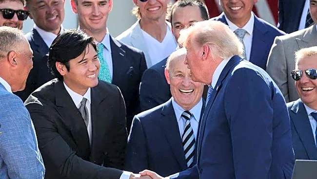 トランプ大統領と対面…大谷の左手首に熱視線「価格も分からない」 “特定”された非売品に反響