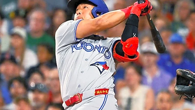 “大谷超え”の試合後…岡本和真を称えたチームの粋な祝福が話題 ファン称賛「まだまだ通過点」