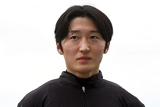 最終直線で斜行→4頭が被害　札幌競馬でJRA29歳騎手が騎乗停止に　8月8～16日、開催4日間