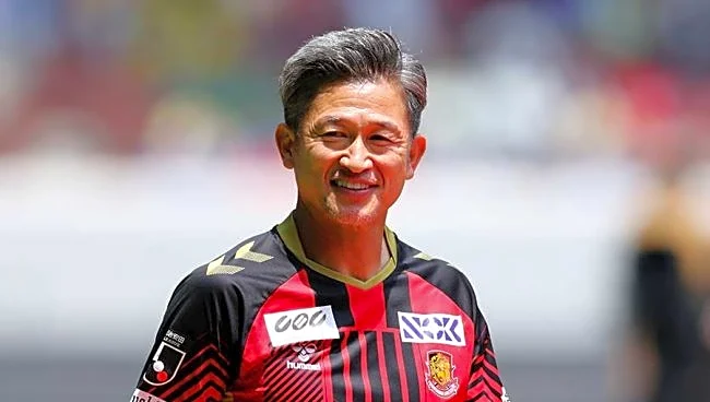 「敵チームなのに…」59歳三浦知良、移籍後初ゴールに隠された粋な祝福が話題「こういうのが良い」