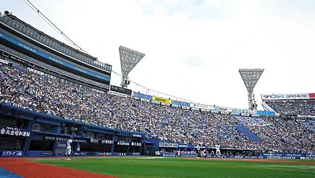 「人凄くて笑う」「プロ野球並み」 甲子園懸けた神奈川決勝スタンドに衝撃「ウィング席まで…」