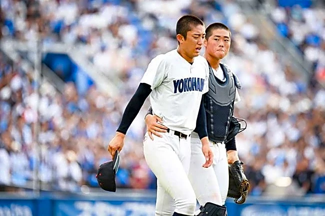 負傷も130球完投、横浜エース織田「（降板の選択肢）全くなかった」　監督交代に動くも…9回2死から157キロ「自然と出た」