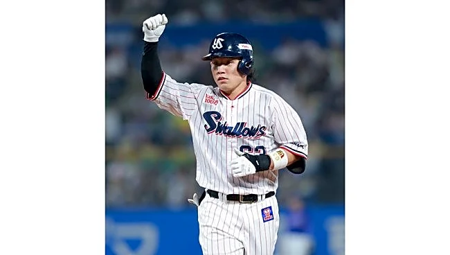 戦力外→球宴初出場、ヤクルト増田珠に刺激与えた父の新たな人生　600人の島で…「凄いです」