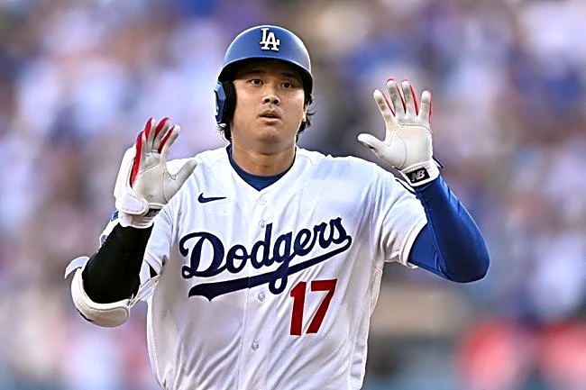 大谷翔平、たった2年で球団史上2位に浮上　ベッツ猛追の「28」が示す“異能”ぶり…米記者が指摘