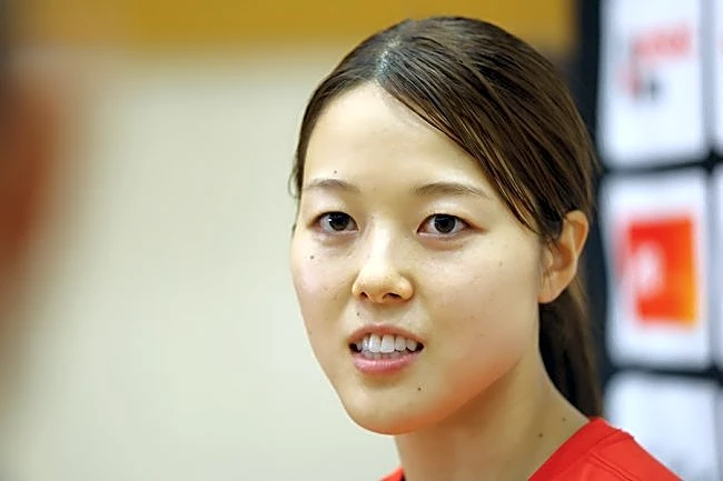 女子バスケ山本麻衣がWNBAデビュー！　日本人史上5人目の快挙に本拠地も大歓声、3分10秒出場で無得点