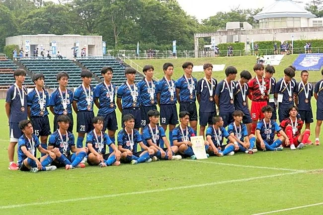 熊本・大津高サッカー部員関係者に地震犠牲者　監督「イオンと聞いています」状況を説明　チームは準決勝で惜敗