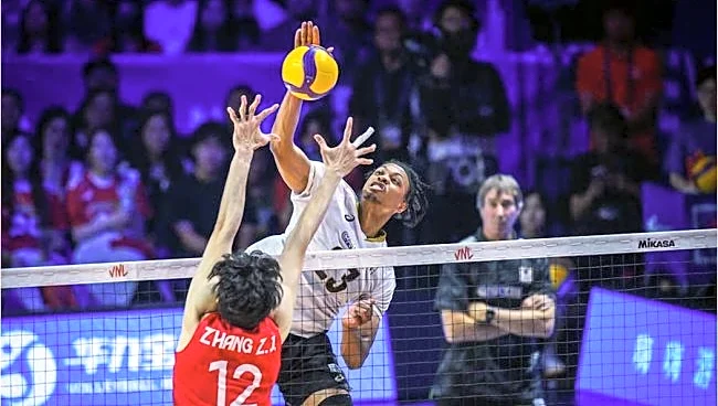 バレー日本、中国戦の25歳を絶賛「試合の結末を変えた」 英解説者が21得点・高橋藍より評価したワケ