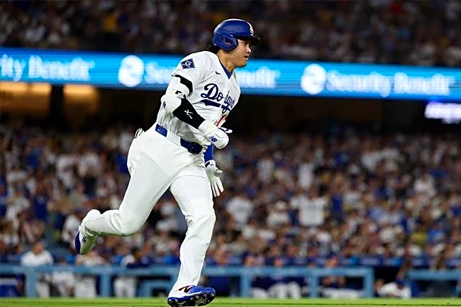 「采配ミスだろ」大谷逆転2ラン直前に指摘続々　一塁空いてるのに…Rソックスの選択は「なぜ」